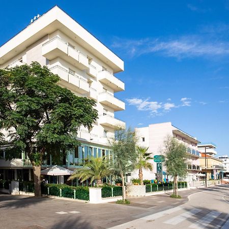 Hotel Palos Rimini Exteriör bild