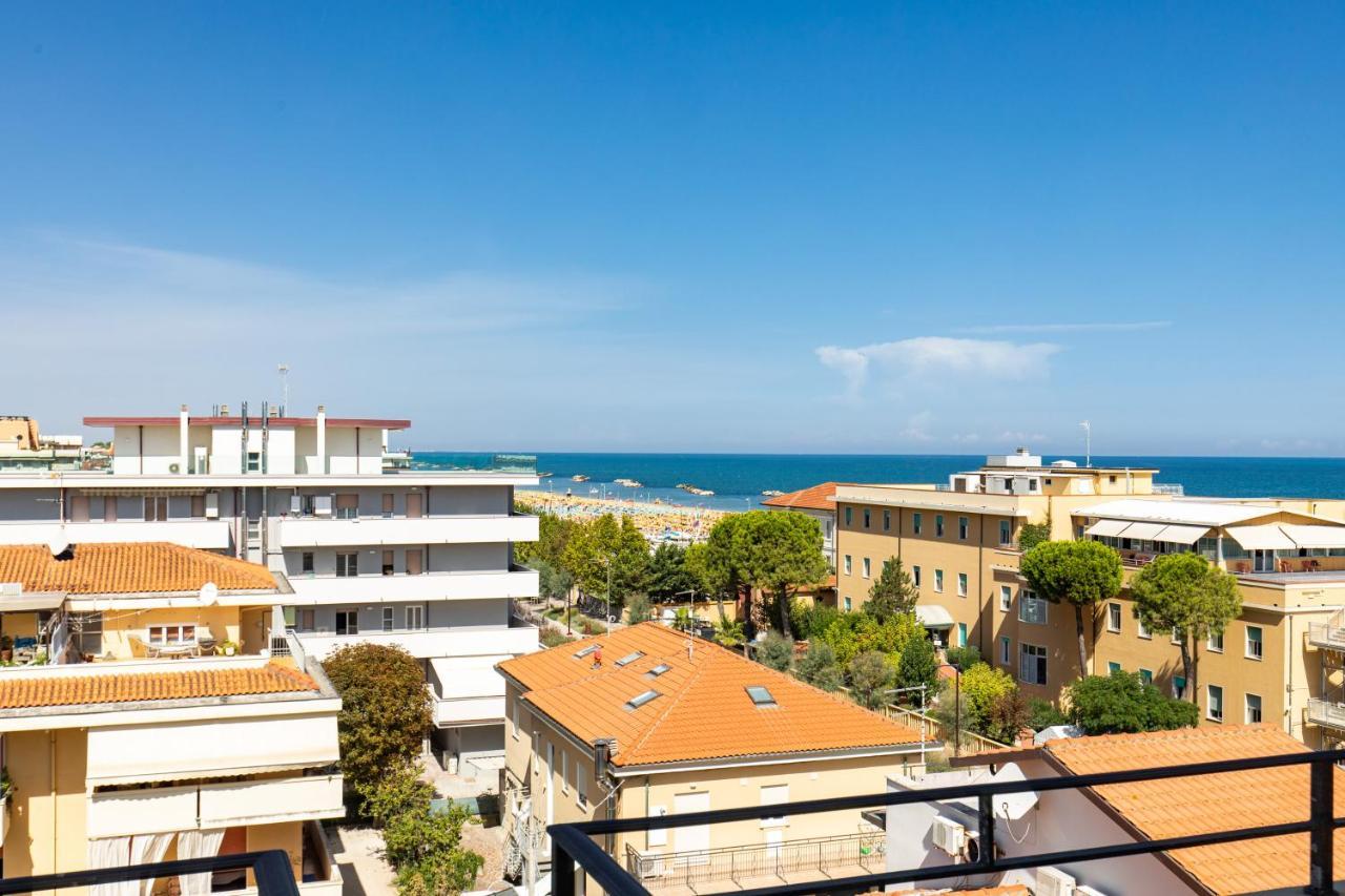 Hotel Palos Rimini Exteriör bild