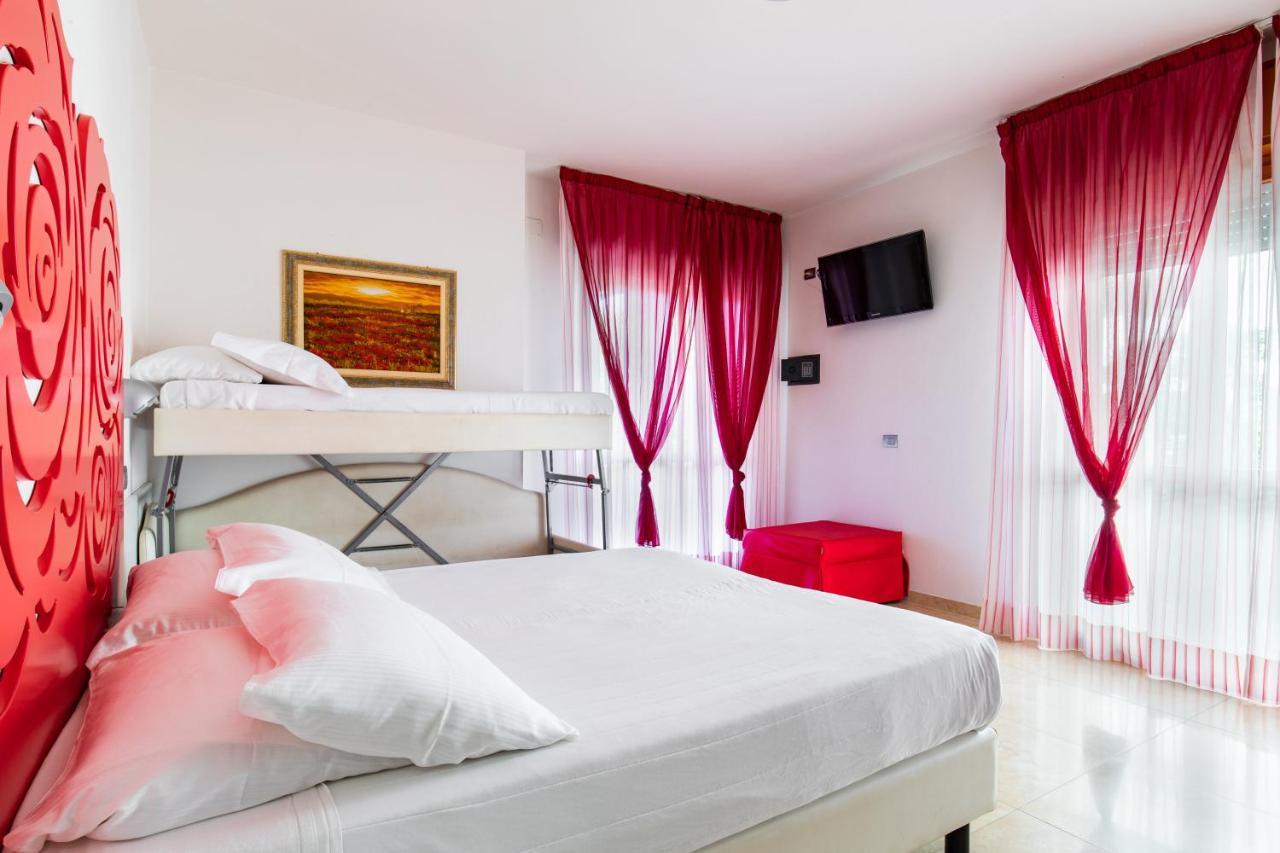 Hotel Palos Rimini Exteriör bild