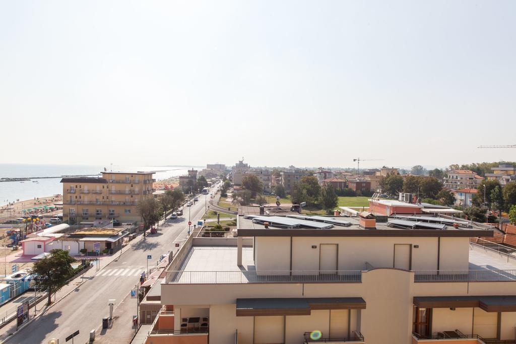 Hotel Palos Rimini Exteriör bild