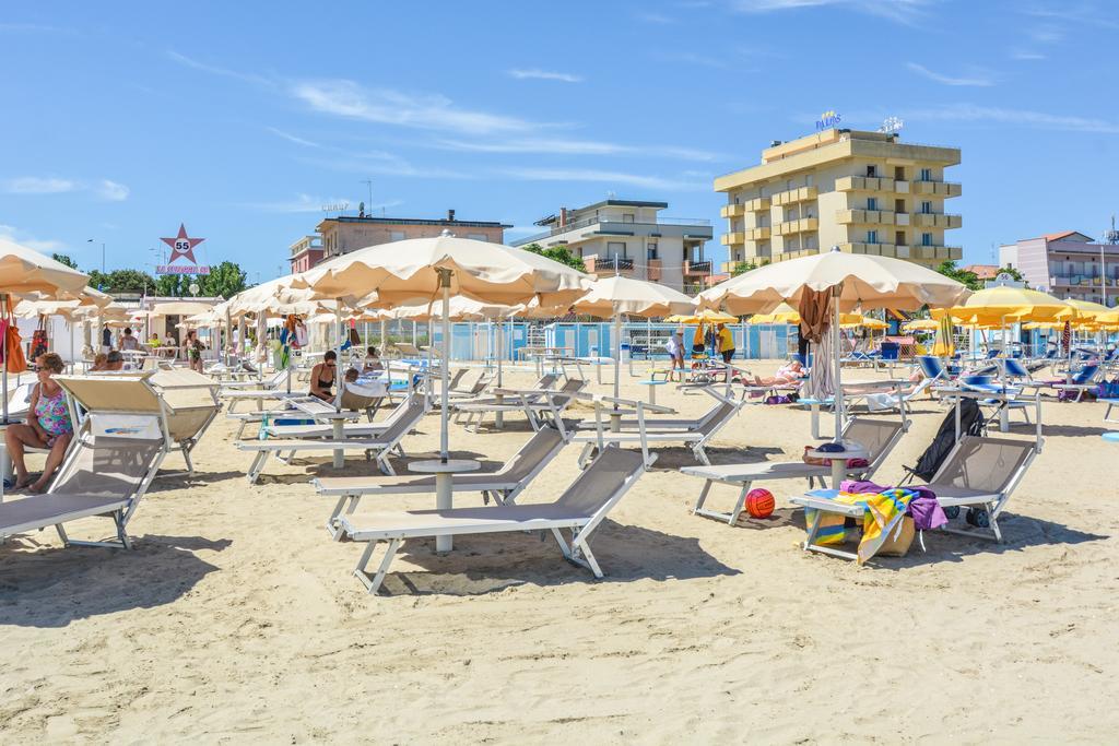 Hotel Palos Rimini Exteriör bild